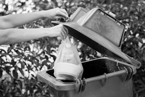 Choosing the right rubbish removal service